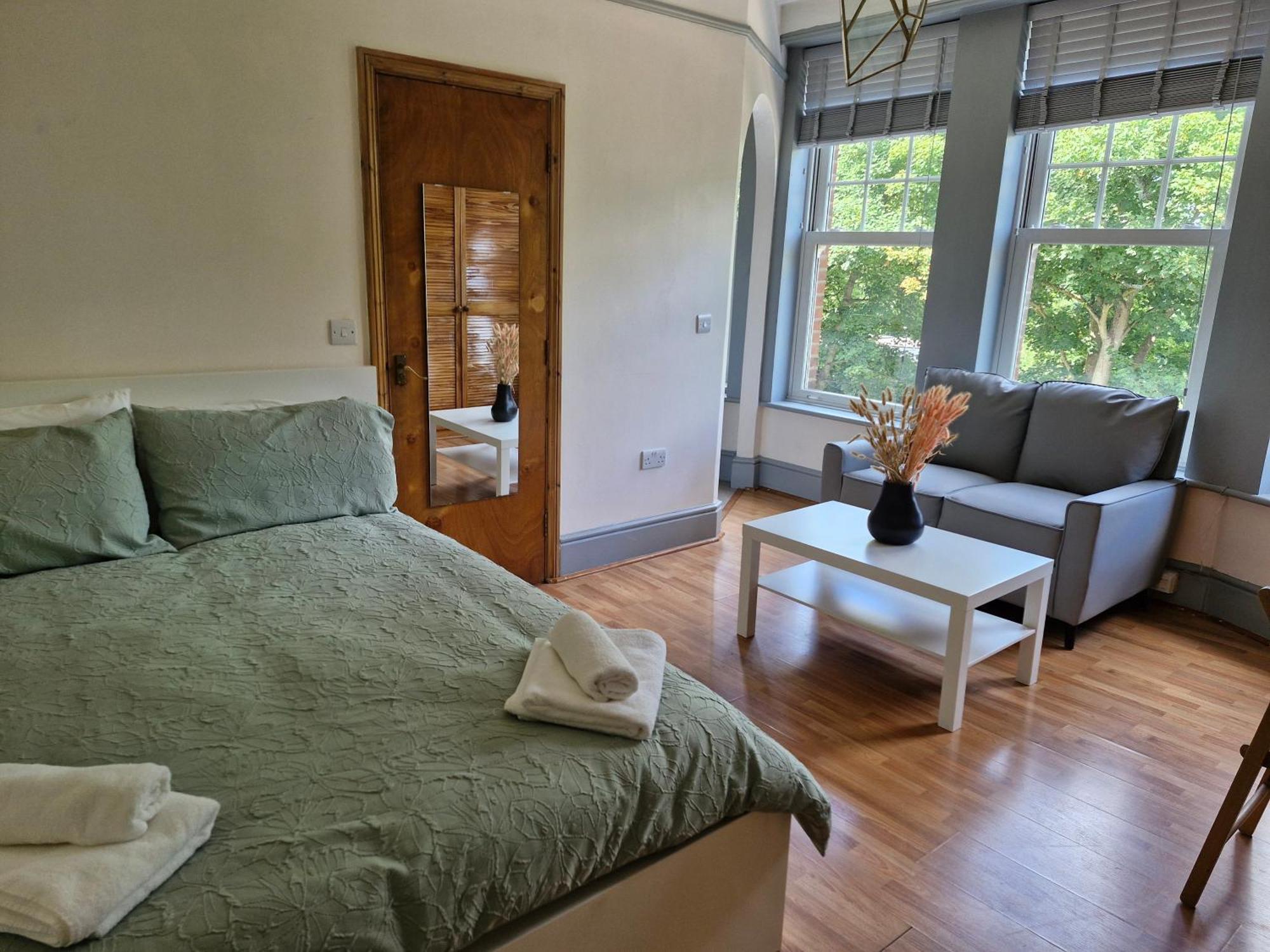 Bright Studio Apartment In A Perfect Location Londyn Zewnętrze zdjęcie